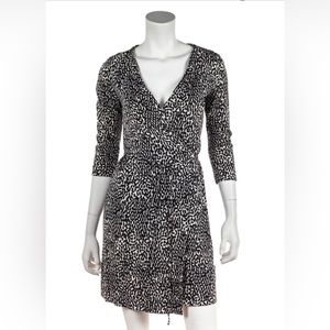 *SOLD*  - Diane Von Furstenberg Naoki Wrap Dress - size 6